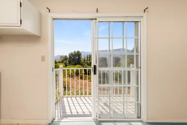 $2,295,000 | 1881 Meiners Road, Ojai, CA 93023