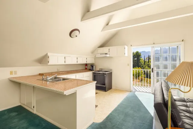 $2,295,000 | 1881 Meiners Road, Ojai, CA 93023