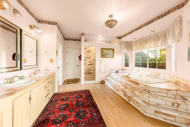 $2,295,000 | 1881 Meiners Road, Ojai, CA 93023