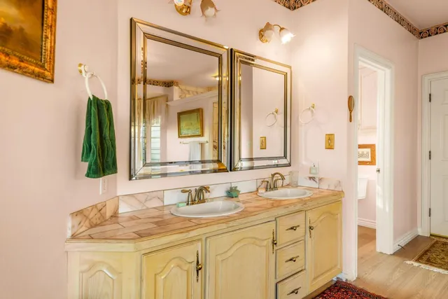 $2,295,000 | 1881 Meiners Road, Ojai, CA 93023