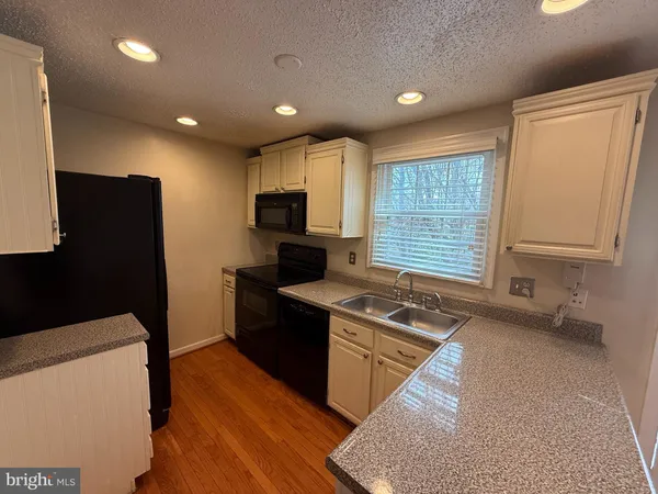 $2,600 | 3288 Wyndale Court, Woodbridge, VA 22192