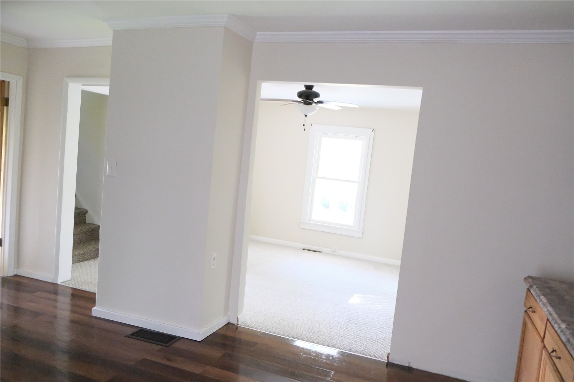 5 Ithaca Street Waverly, NY 14892 - Photo 11 of 24