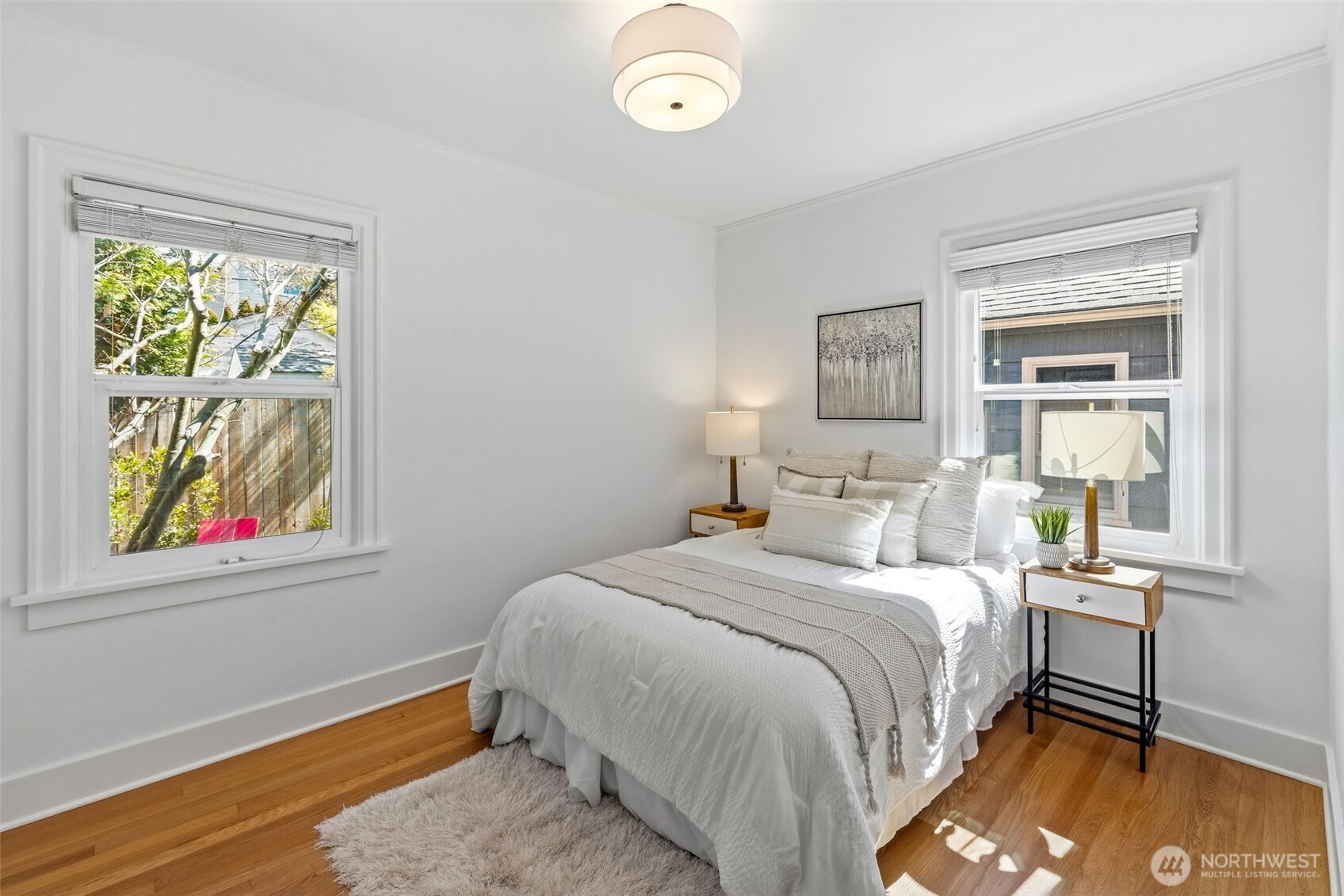 1906 44th Avenue Southwest Seattle, WA 98116 - Photo 21 of 38