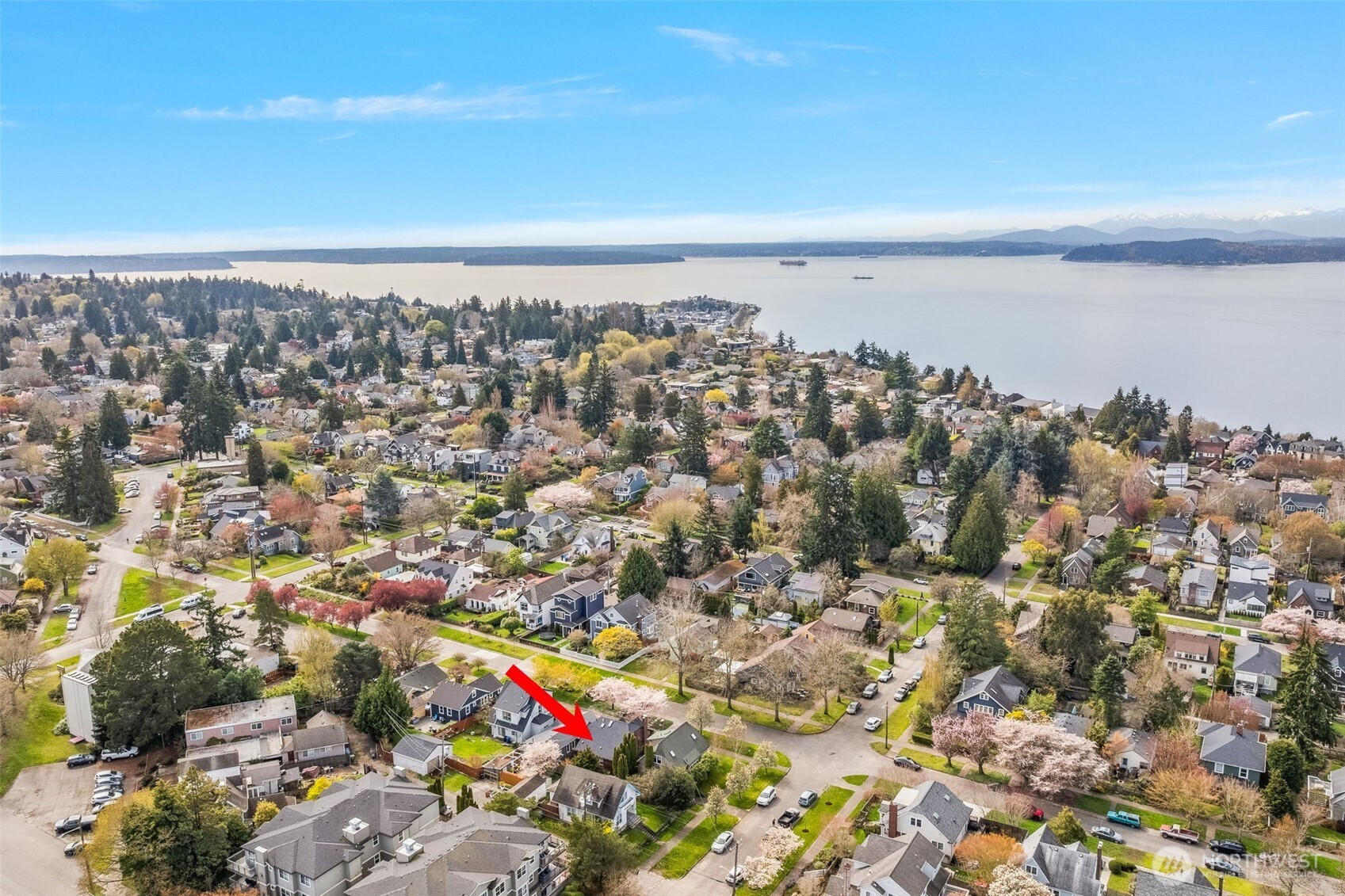 1906 44th Avenue Southwest Seattle, WA 98116 - Photo 36 of 38