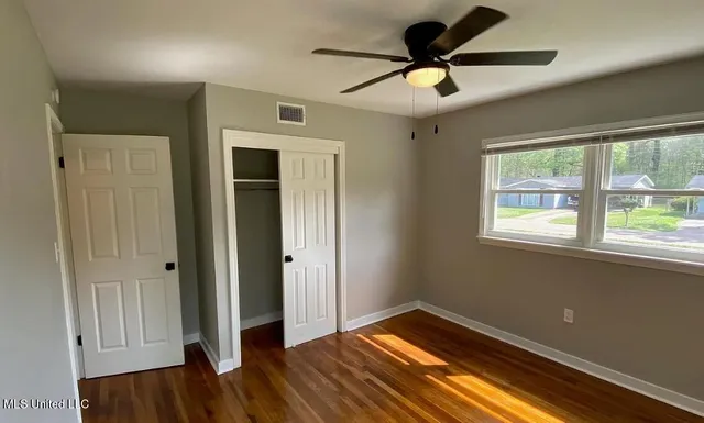 $94,900 | 160 Wildwood Circle, Jackson, MS 39212