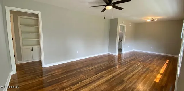 $94,900 | 160 Wildwood Circle, Jackson, MS 39212