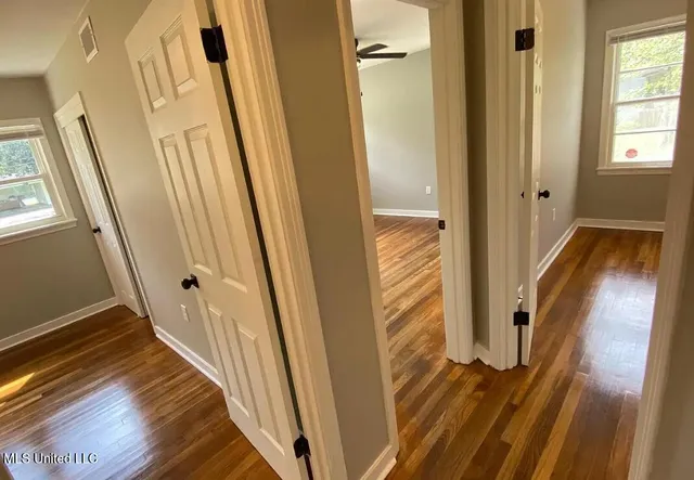 $94,900 | 160 Wildwood Circle, Jackson, MS 39212