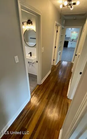 $94,900 | 160 Wildwood Circle, Jackson, MS 39212