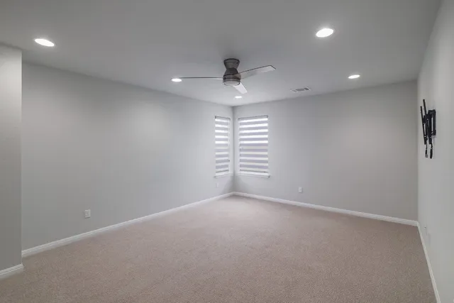 $2,400 | 4001 Birdwatch Loop, Unit 33, Pflugerville, TX 78660