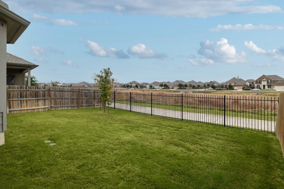 4001 Birdwatch Loop, Unit 33 Pflugerville, TX 78660 - Photo 29 of 33
