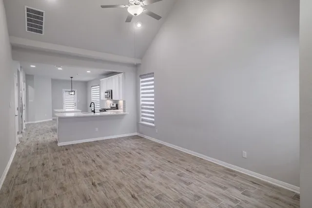 $2,400 | 4001 Birdwatch Loop, Unit 33, Pflugerville, TX 78660