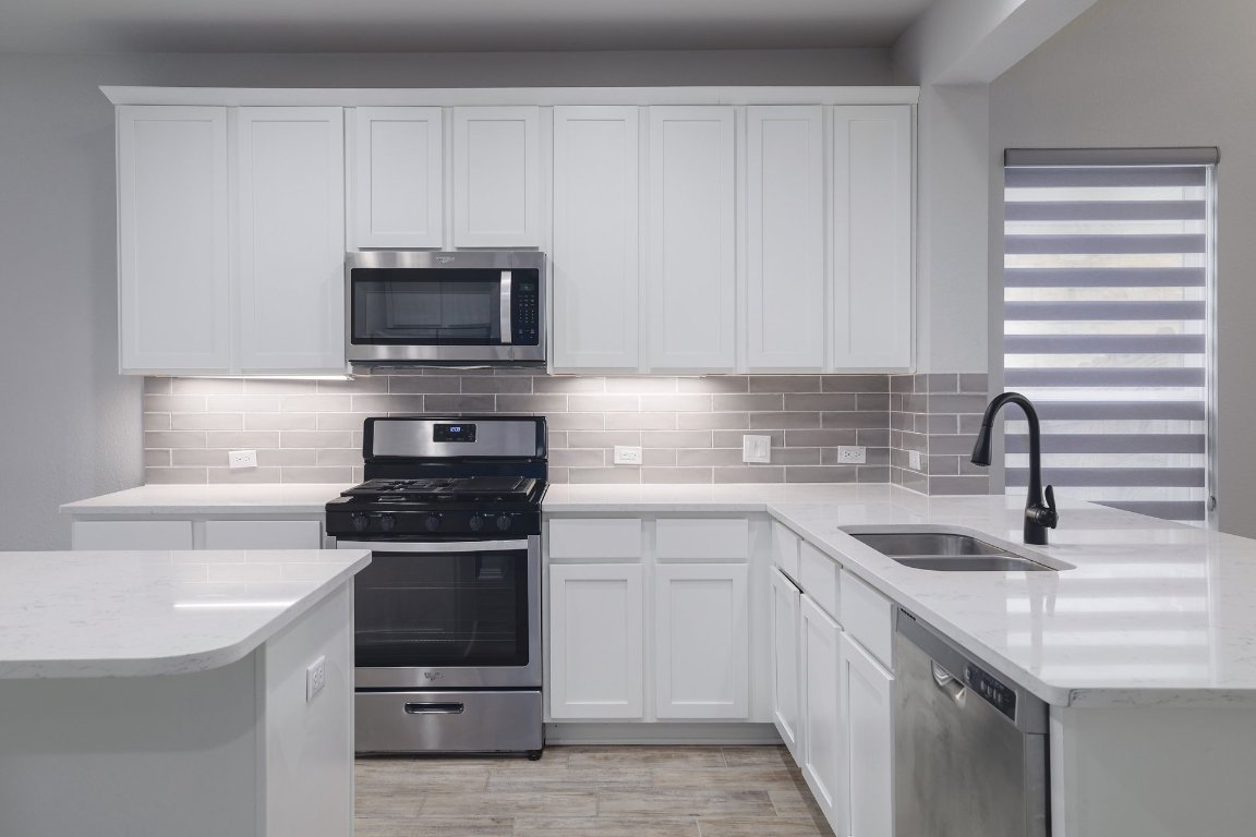 4001 Birdwatch Loop, Unit 33 Pflugerville, TX 78660 - Photo 10 of 33