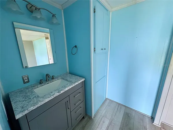 $169,000 | 161 Hickory Gate Drive, Palm Harbor, FL 34684