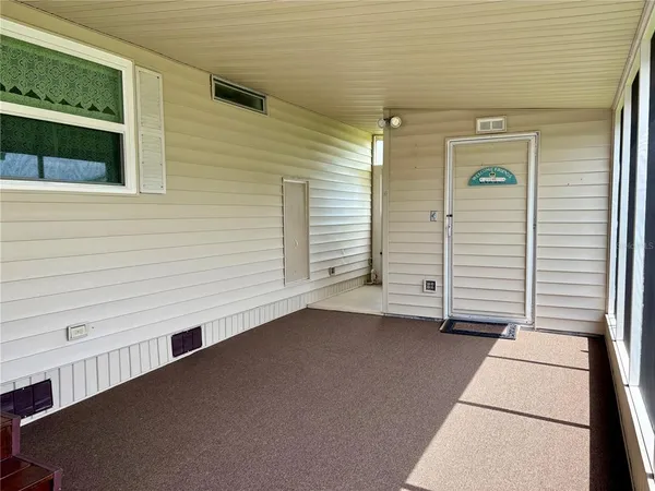 $169,000 | 161 Hickory Gate Drive, Palm Harbor, FL 34684