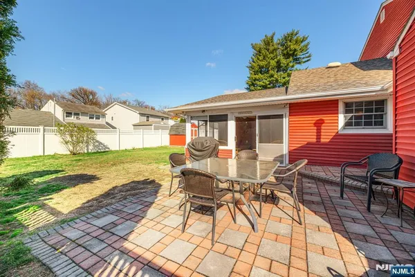 $650,000 | 49 Meakin Avenue, Rochelle Park, NJ 07662