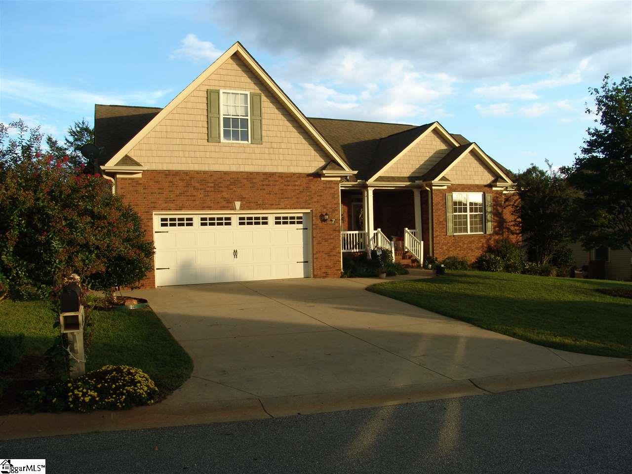 335 Mellow Way Greer, SC 29651 - Photo 1 of 18 Gallery Image 1