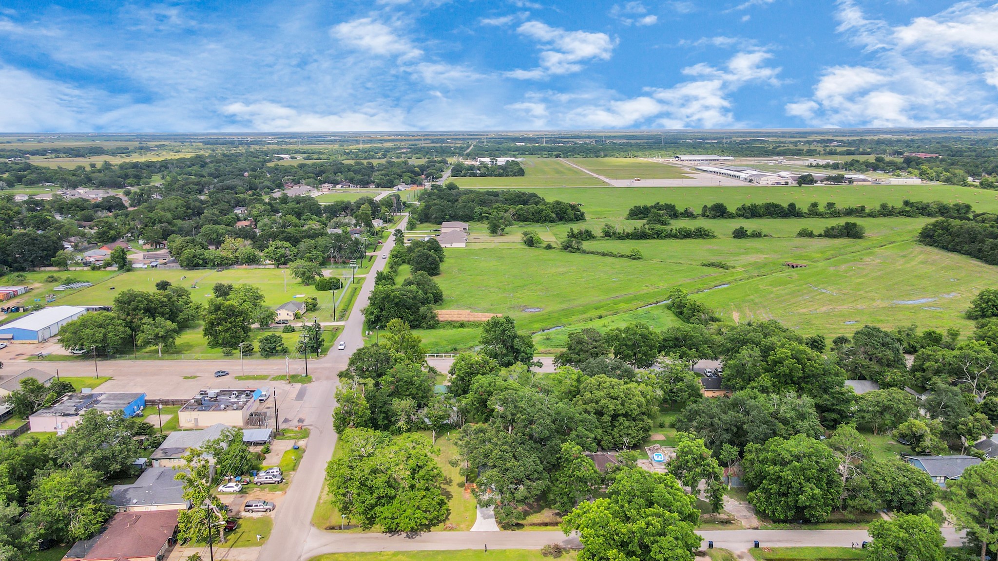 701 South Morgan Street Angleton, TX 77515 - Photo 29 of 31