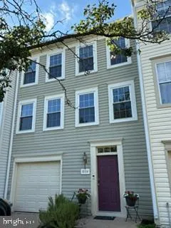 $475,000 | 9314 Garst Drive, Manassas, VA 20110