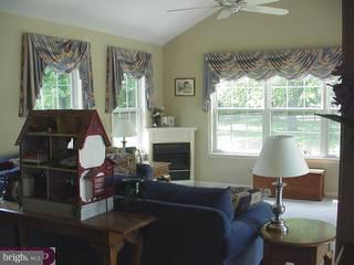 1146 Warren Road West Chester, PA 19382 - Photo 2 of 6 Gallery Image 2