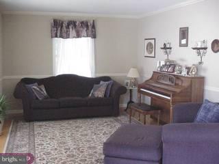 1146 Warren Road West Chester, PA 19382 - Photo 5 of 6 Gallery Image 5