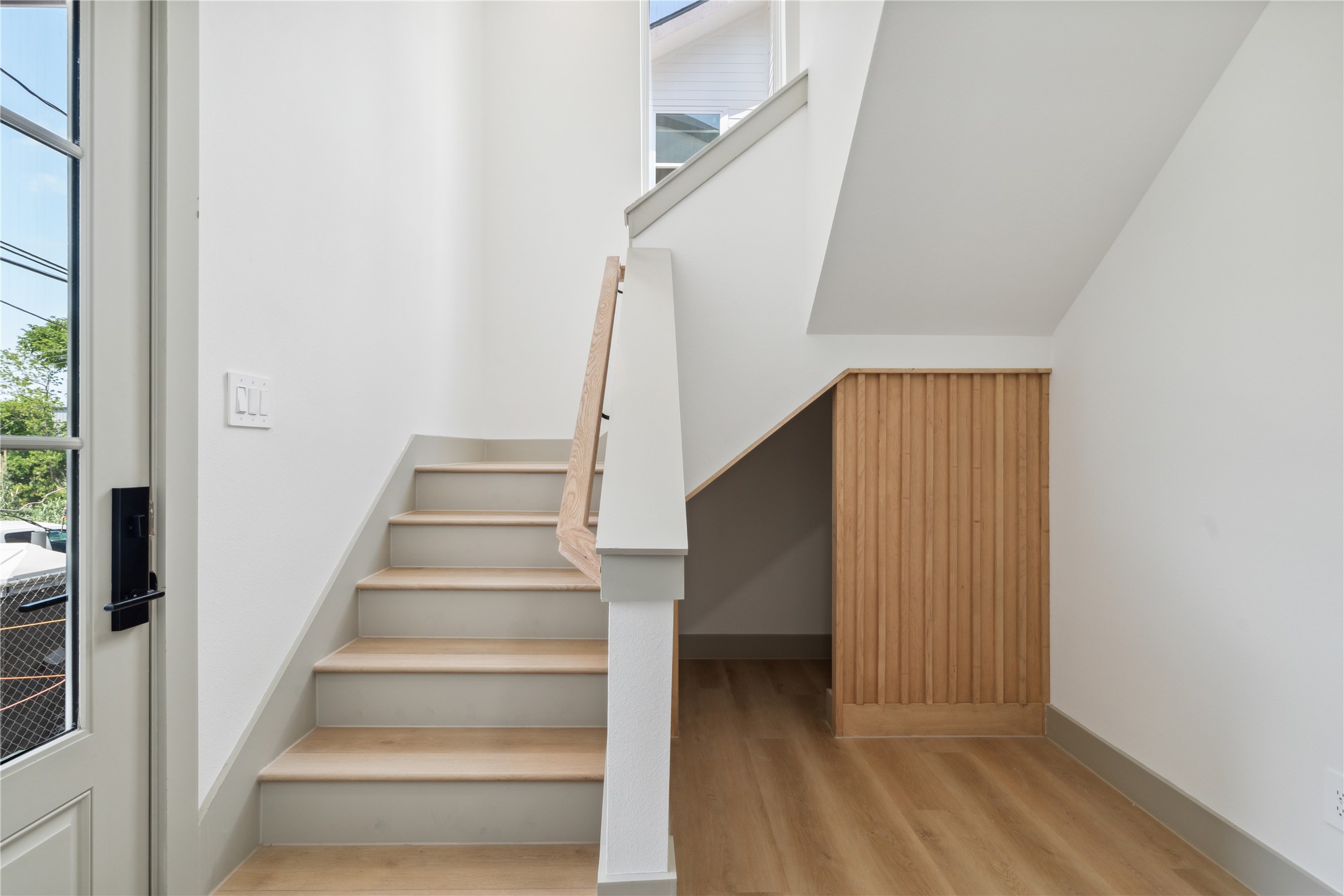 2943 Delafield Street Houston, TX 77023 - Photo 11 of 41 Subtle architectural cues delineate spaces while maintaining an open-concept feel.