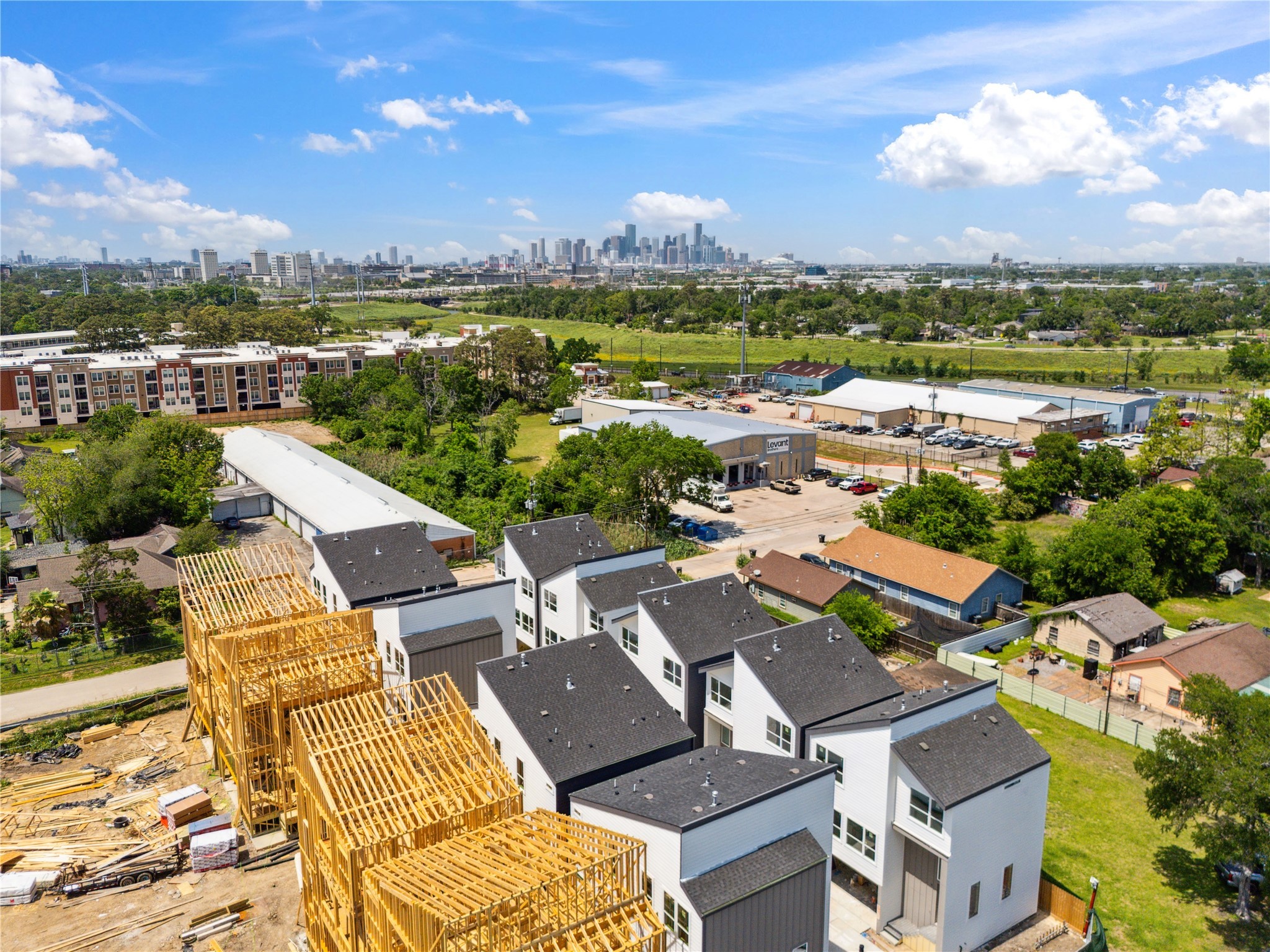 2943 Delafield Street Houston, TX 77023 - Photo 37 of 41 Skyline views meet fresh design, inviting you into a community rooted in clean lines and forward-thinking structure.