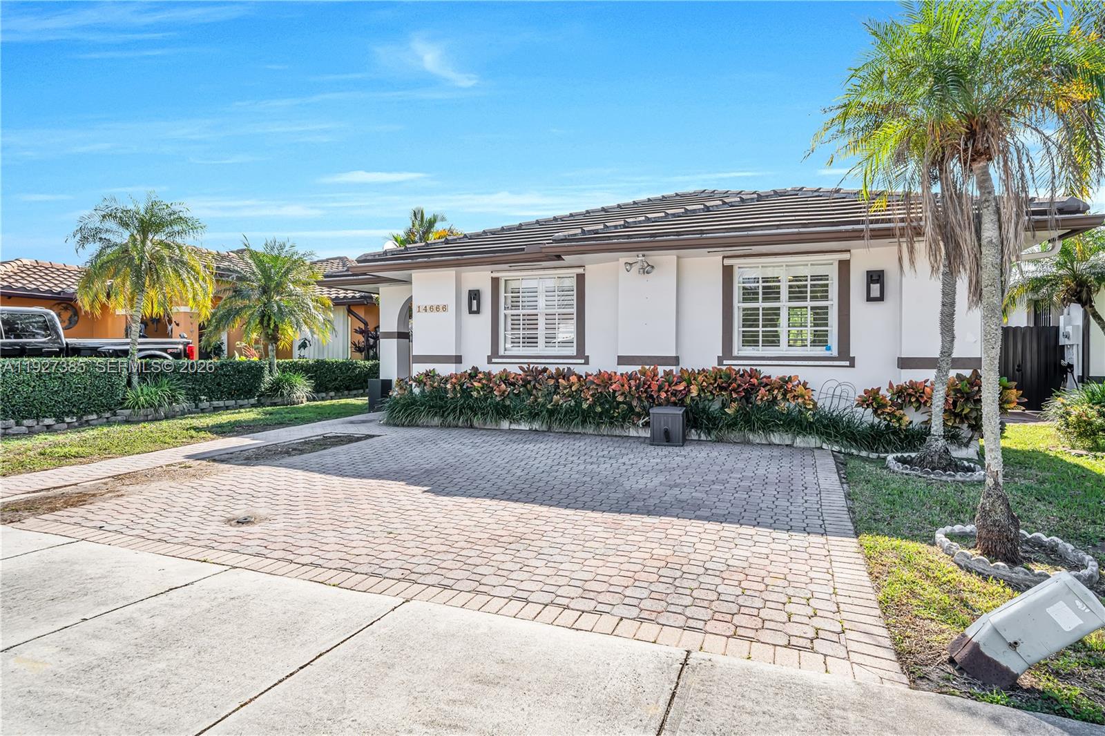 14666 Southwest 113th Street Miami, FL 33186 - Photo 5 of 51