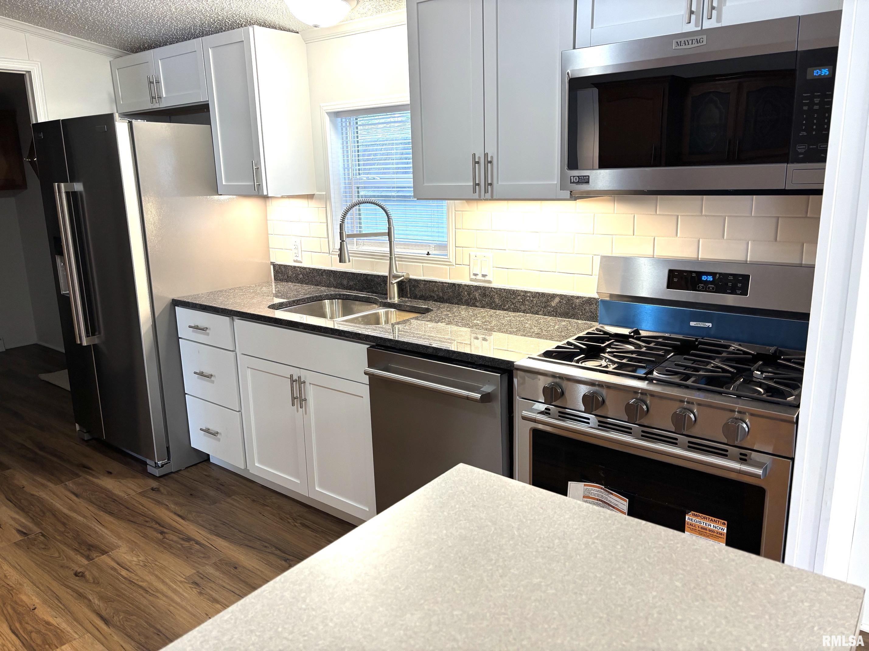 2800 Vía Rosso, Unit 73 Springfield, IL 62703 - Photo 17 of 43