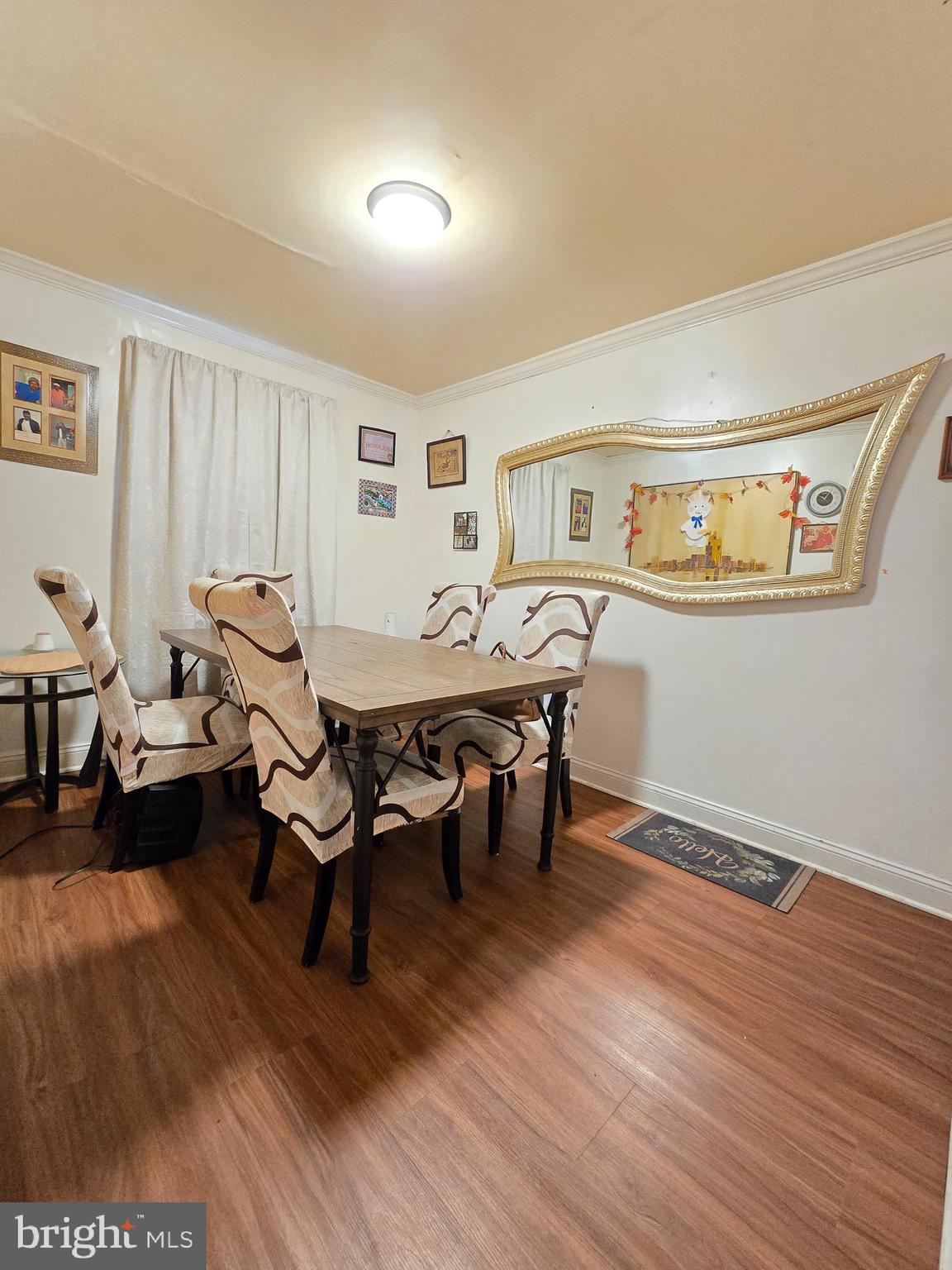708 South Woodington Road Baltimore, MD 21229 - Photo 6 of 12