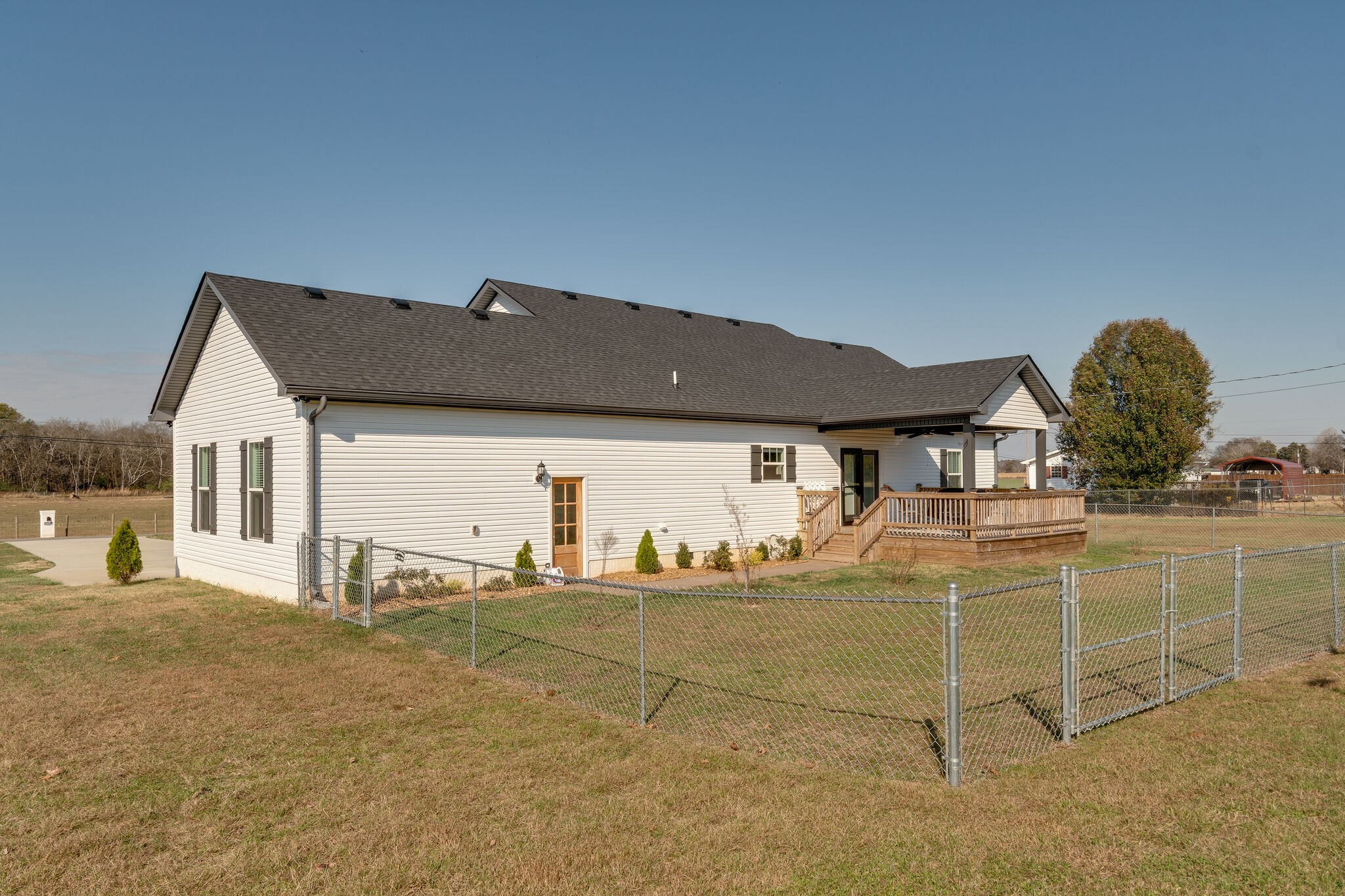 2675 Anes Station Road Lewisburg, TN 37091 - Photo 28 of 33 Gallery Image 28