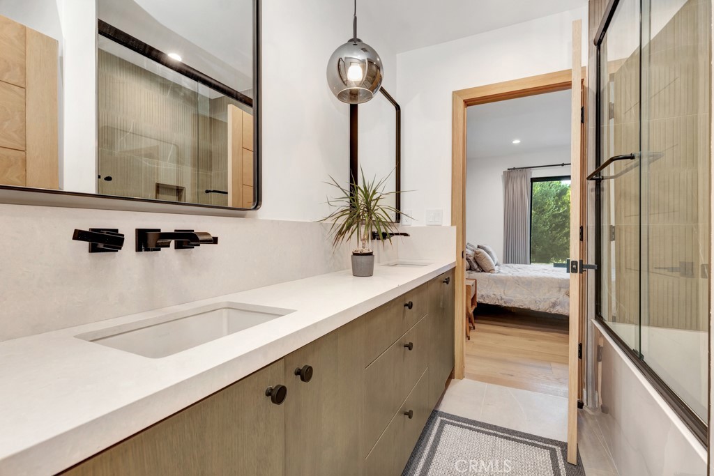 15641 High Knoll Road Encino, CA 91436 - Photo 24 of 72