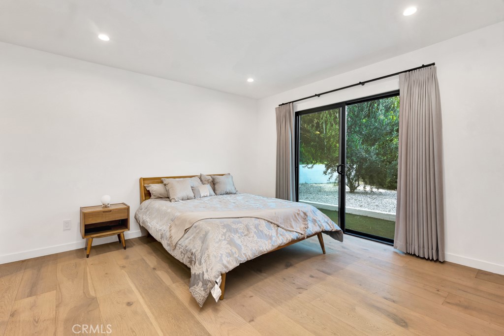 15641 High Knoll Road Encino, CA 91436 - Photo 25 of 72