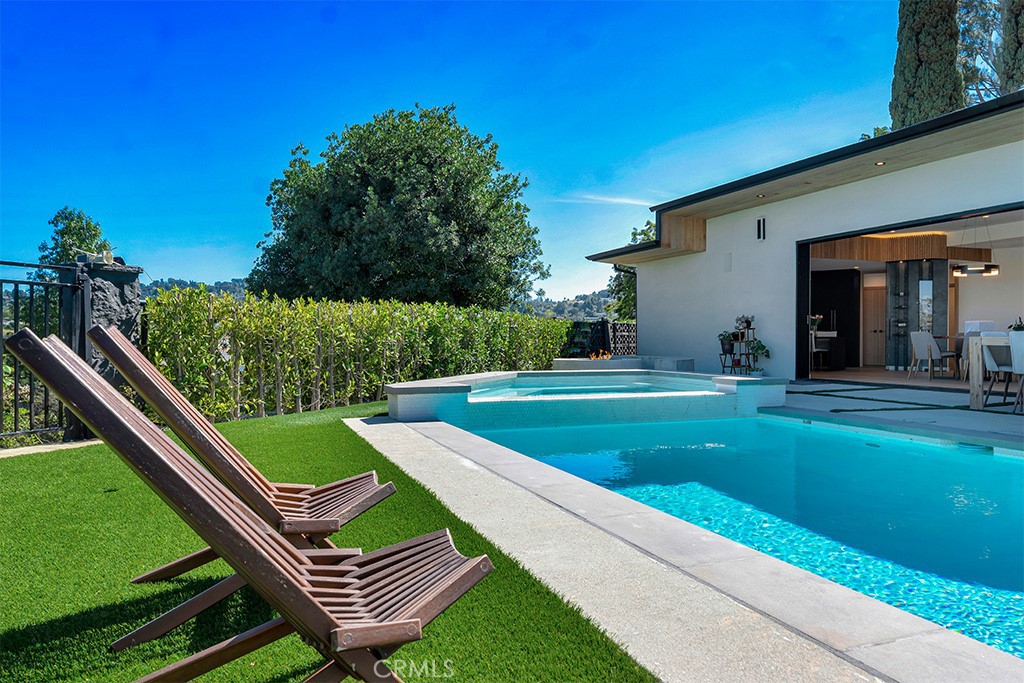 15641 High Knoll Road Encino, CA 91436 - Photo 36 of 72