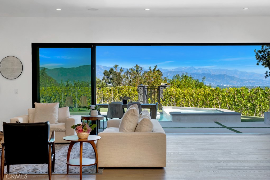 15641 High Knoll Road Encino, CA 91436 - Photo 46 of 72