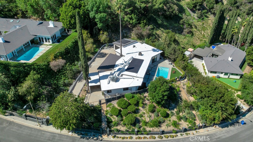 15641 High Knoll Road Encino, CA 91436 - Photo 67 of 72