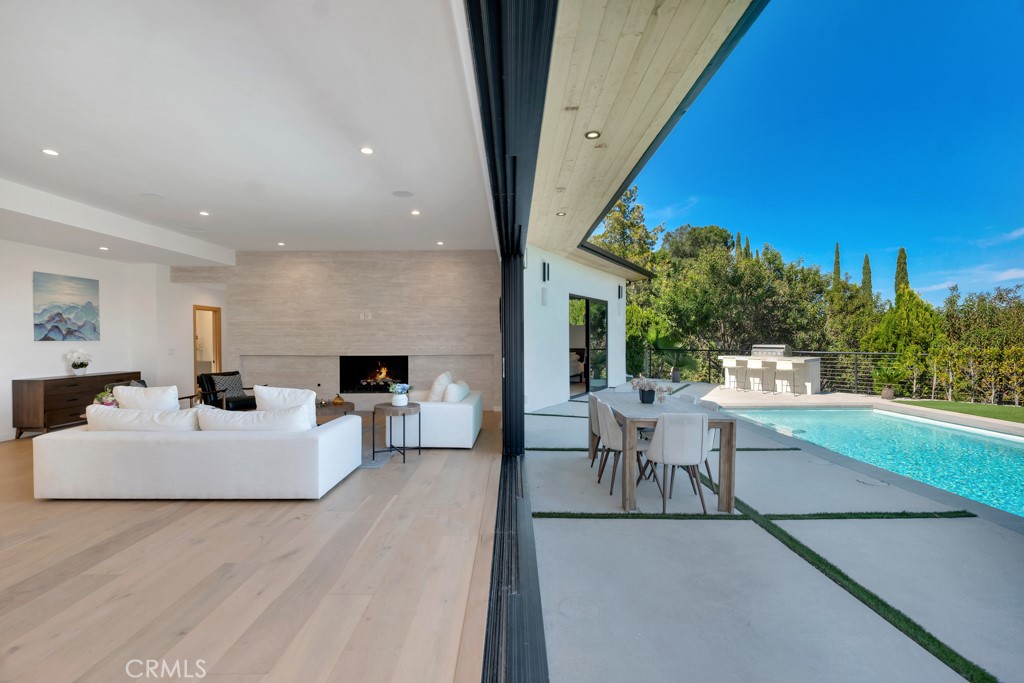 15641 High Knoll Road Encino, CA 91436 - Photo 9 of 72