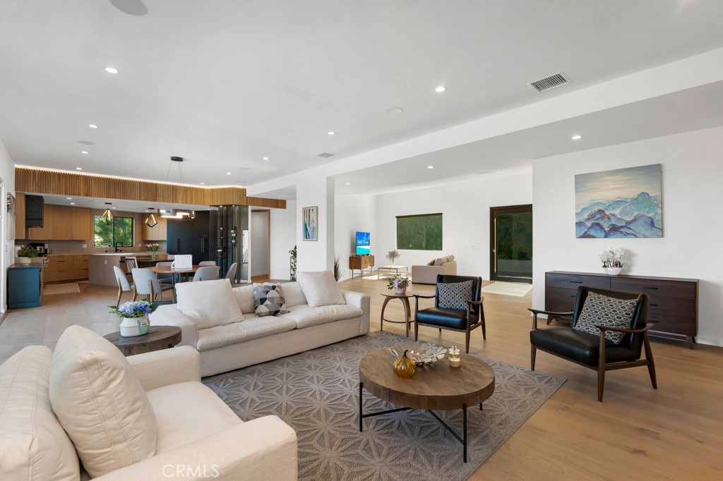 15641 High Knoll Road Encino, CA 91436 - Photo 10 of 72