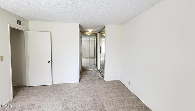 643 Holly Avenue Oxnard, CA 93036 - Photo 14 of 20