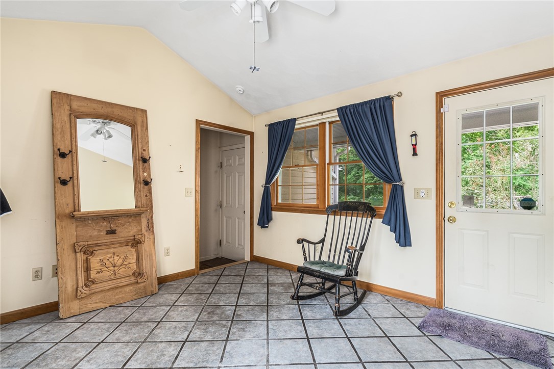 1767 S Road South Kingstown, RI 02881 - Photo 20 of 37