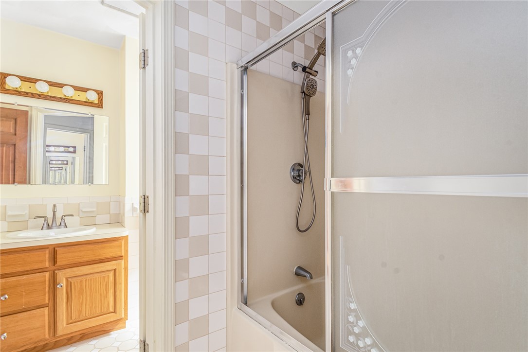 1767 S Road South Kingstown, RI 02881 - Photo 29 of 37