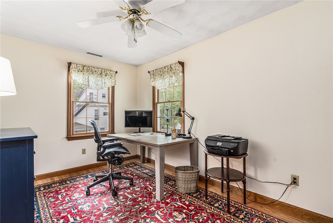 1767 S Road South Kingstown, RI 02881 - Photo 31 of 37