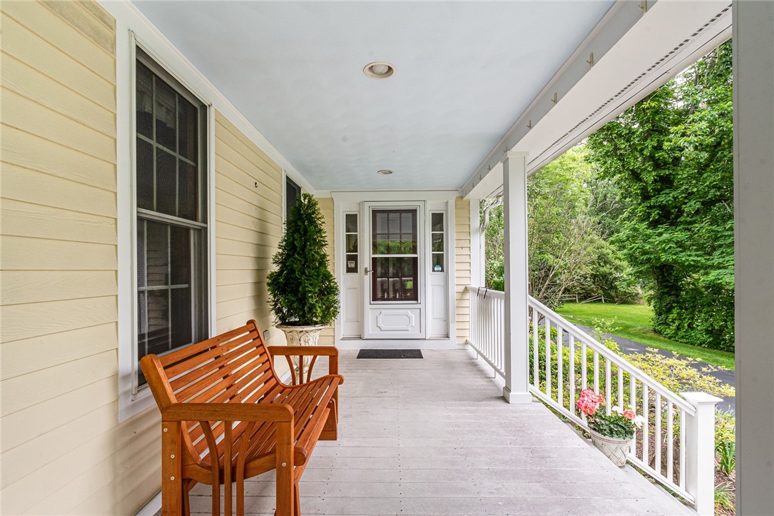 1767 S Road South Kingstown, RI 02881 - Photo 5 of 37