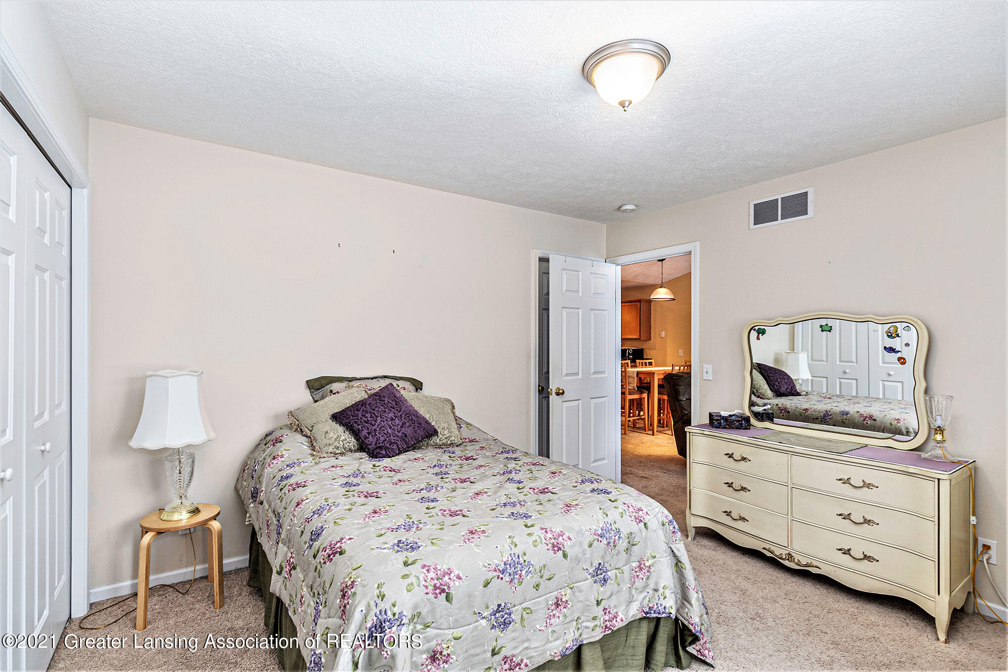 902 Randy Lane St. Johns, MI 48879 - Photo 11 of 20 11-Edit