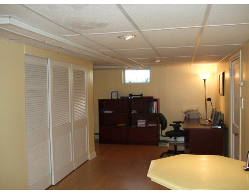 61 Wesley Road Framingham, MA 01701 - Photo 8 of 17 Gallery Image 8