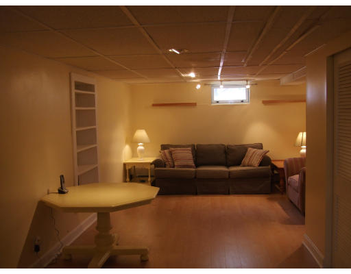 61 Wesley Road Framingham, MA 01701 - Photo 9 of 17 Gallery Image 9