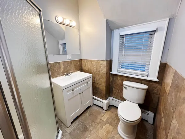 $2,550 | 419 Plainfield Avenue, Unit 5, Berkeley Heights, NJ 07922