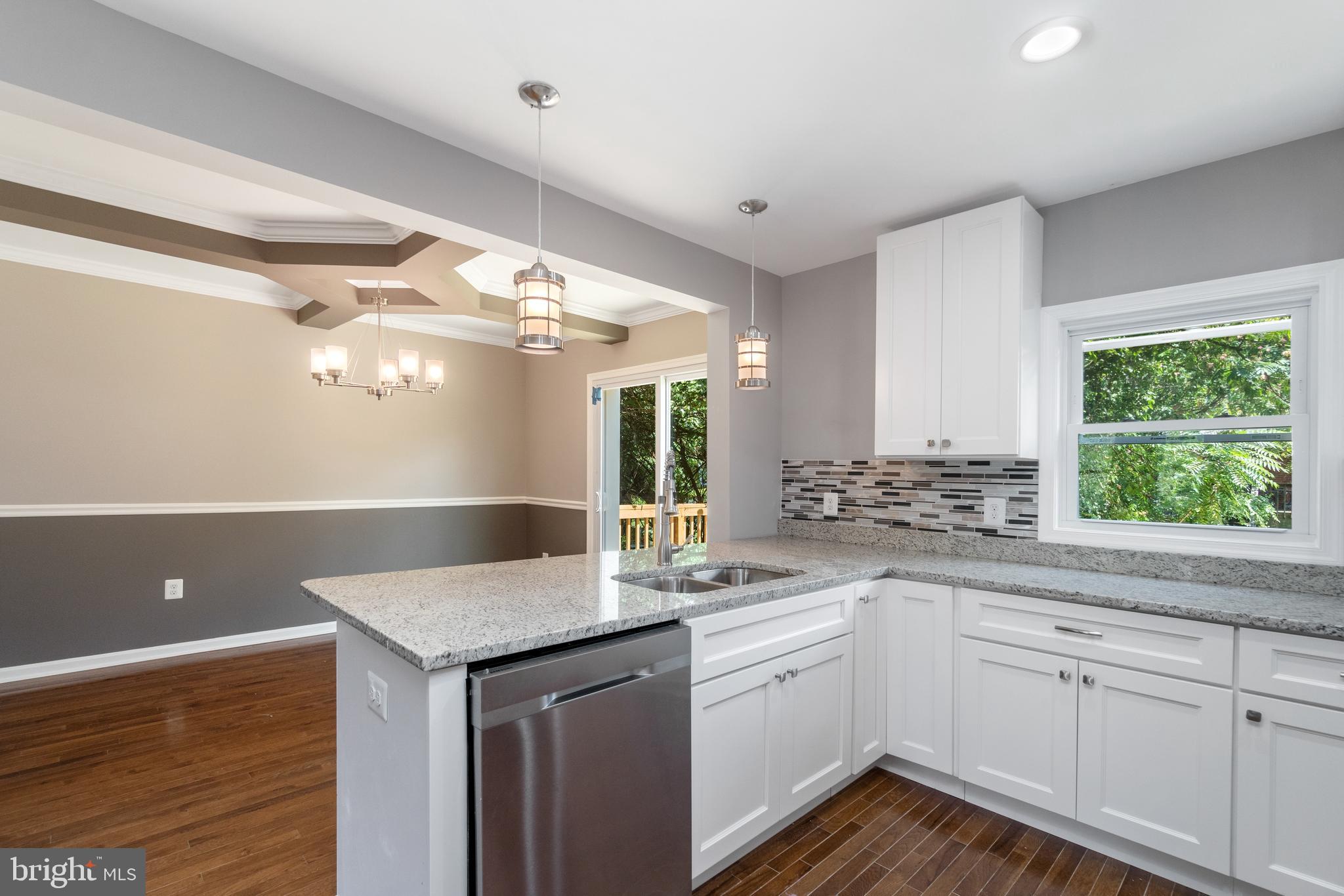 4045 Cedardale Road Baltimore, MD 21215 - Photo 13 of 40 Gallery Image 13