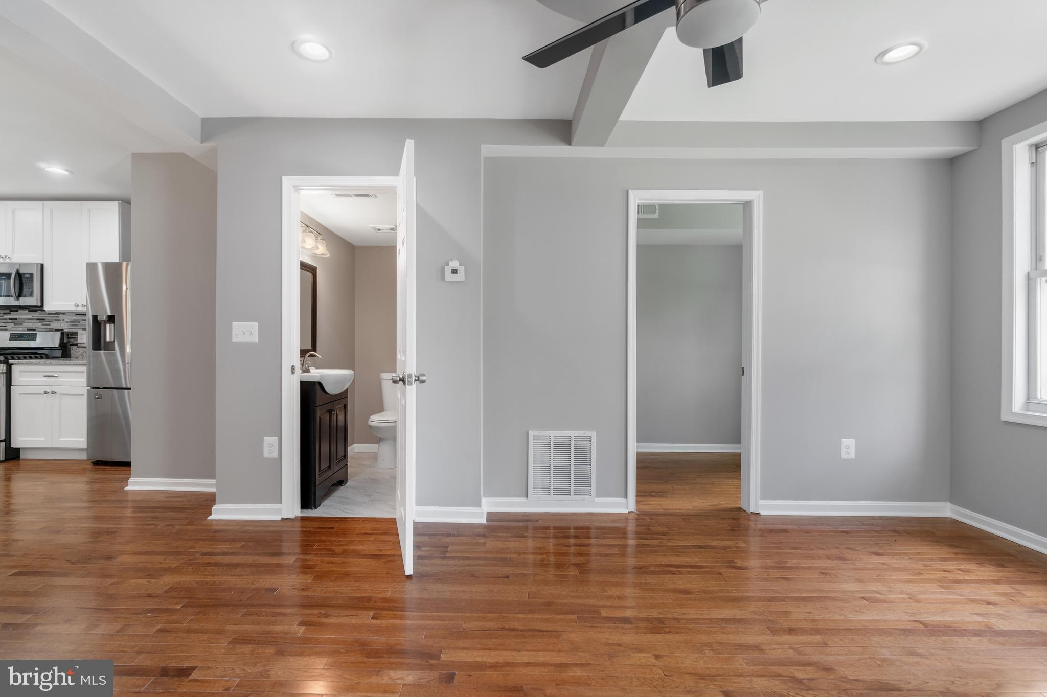 4045 Cedardale Road Baltimore, MD 21215 - Photo 5 of 40 Gallery Image 5