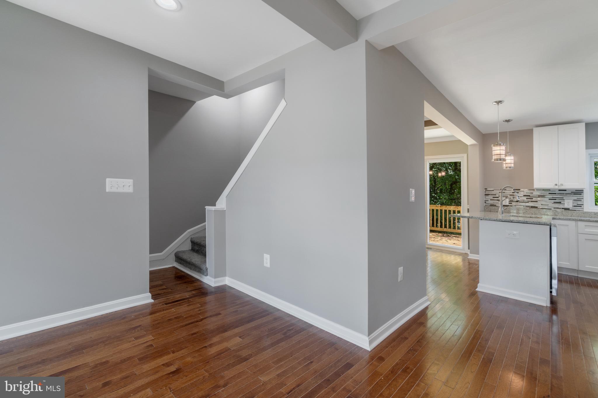 4045 Cedardale Road Baltimore, MD 21215 - Photo 7 of 40 Gallery Image 7