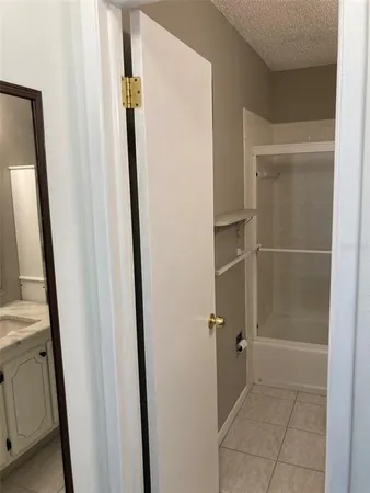 $1,450 | 5530 80th Street North, Unit C204, St. Petersburg, FL 33709